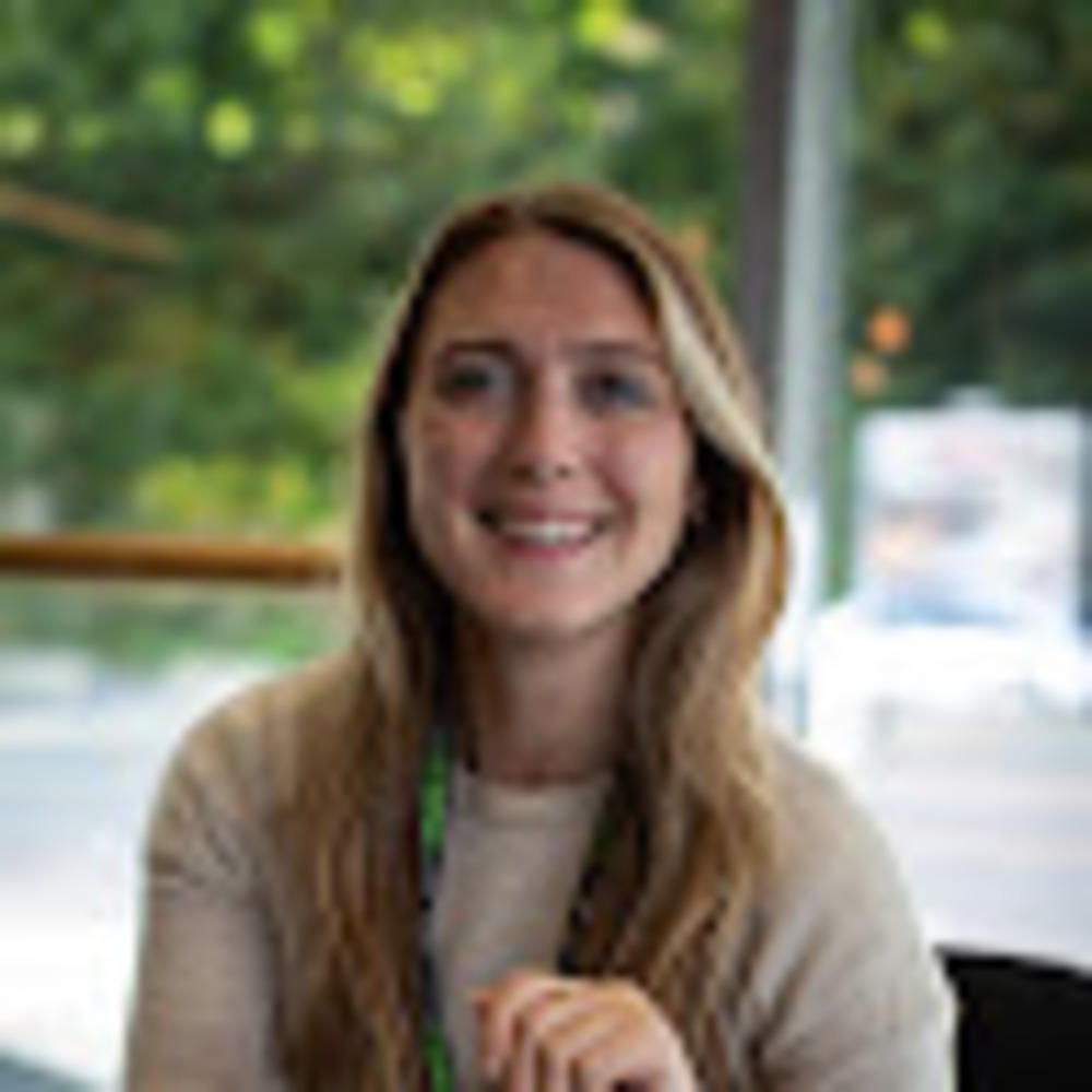 Meet your Posher, Ciara